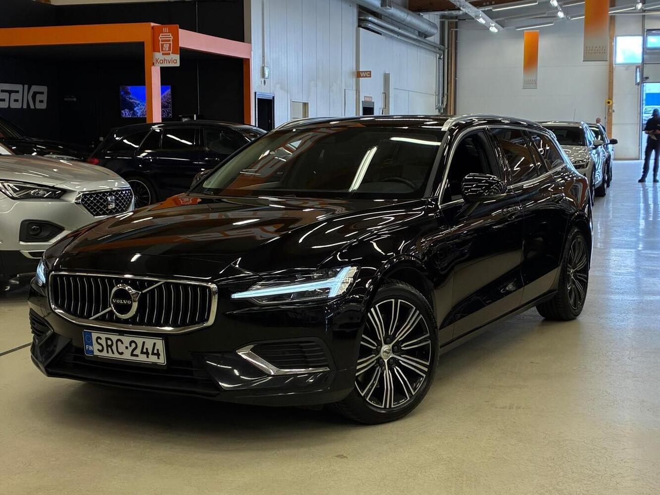 Volvo V60 vaihtoauto