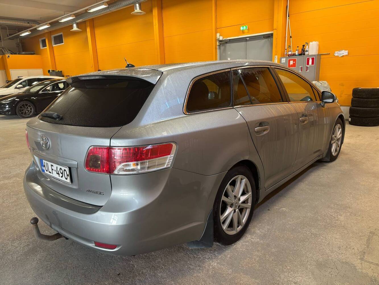 Toyota Avensis vaihtoauto