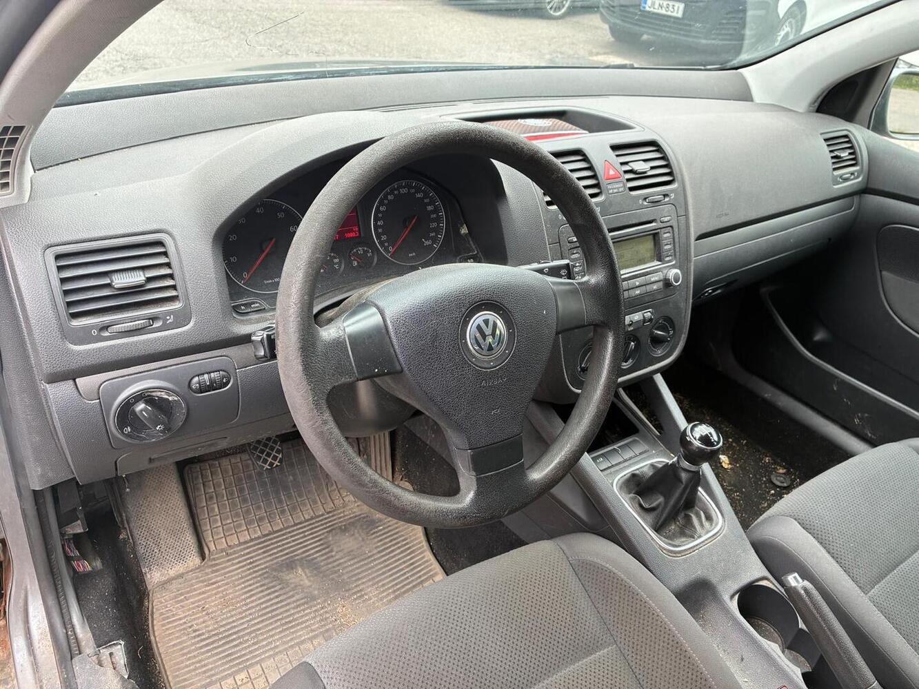 Volkswagen Golf vaihtoauto