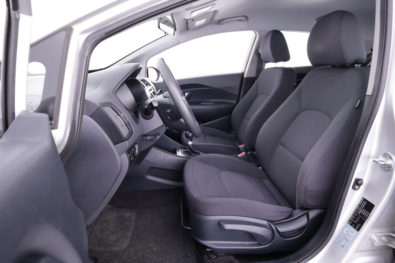 Kia Rio vaihtoauto