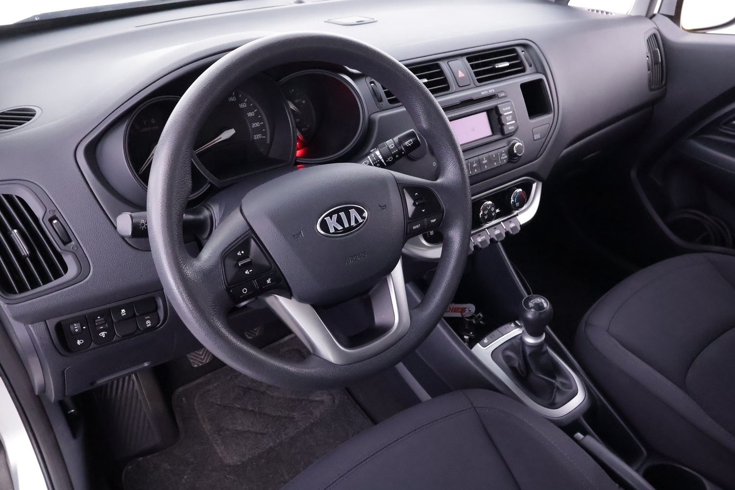 Kia Rio vaihtoauto