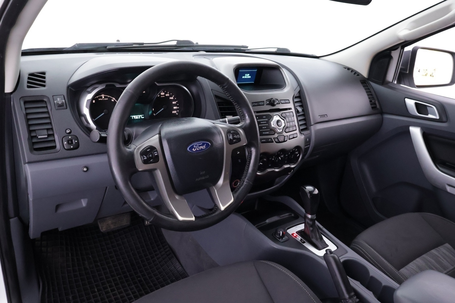 Ford Ranger vaihtoauto