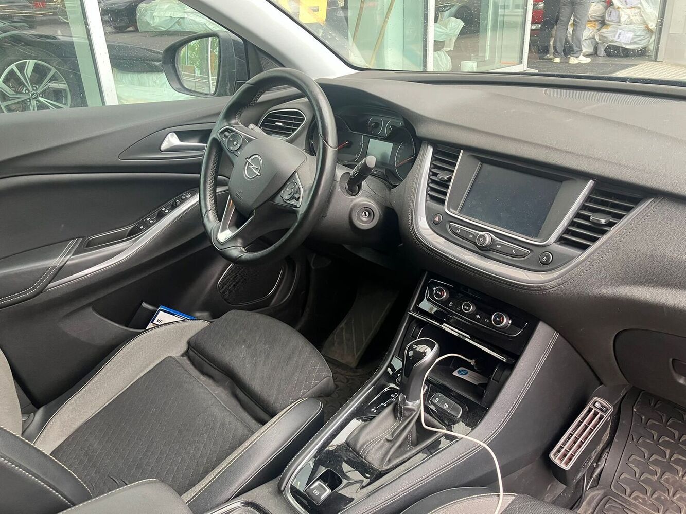 Opel Grandland X vaihtoauto