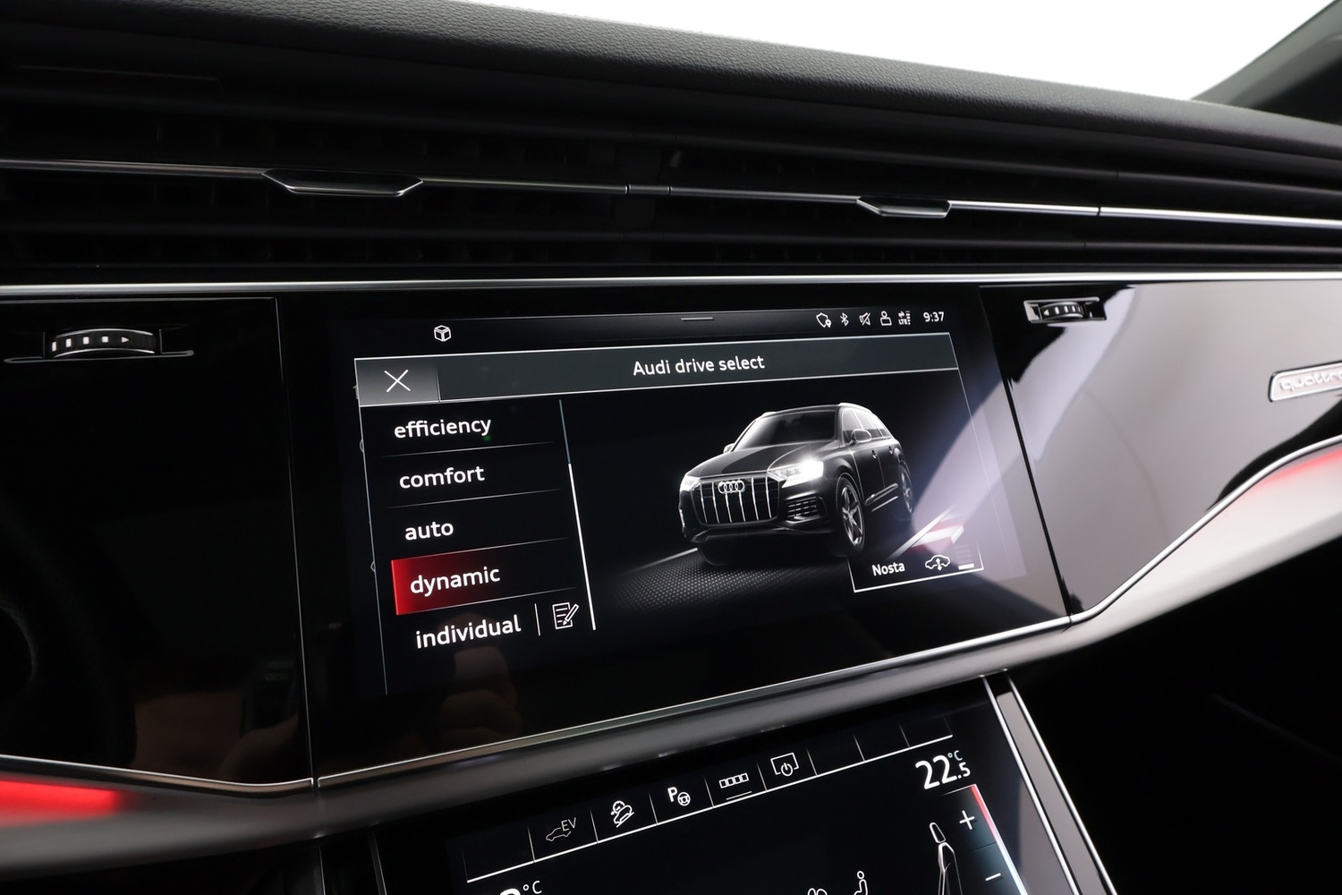 Audi Q7 vaihtoauto