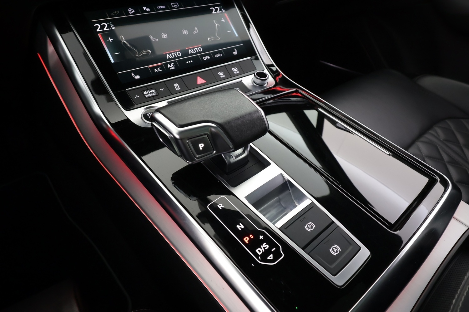 Audi Q7 vaihtoauto