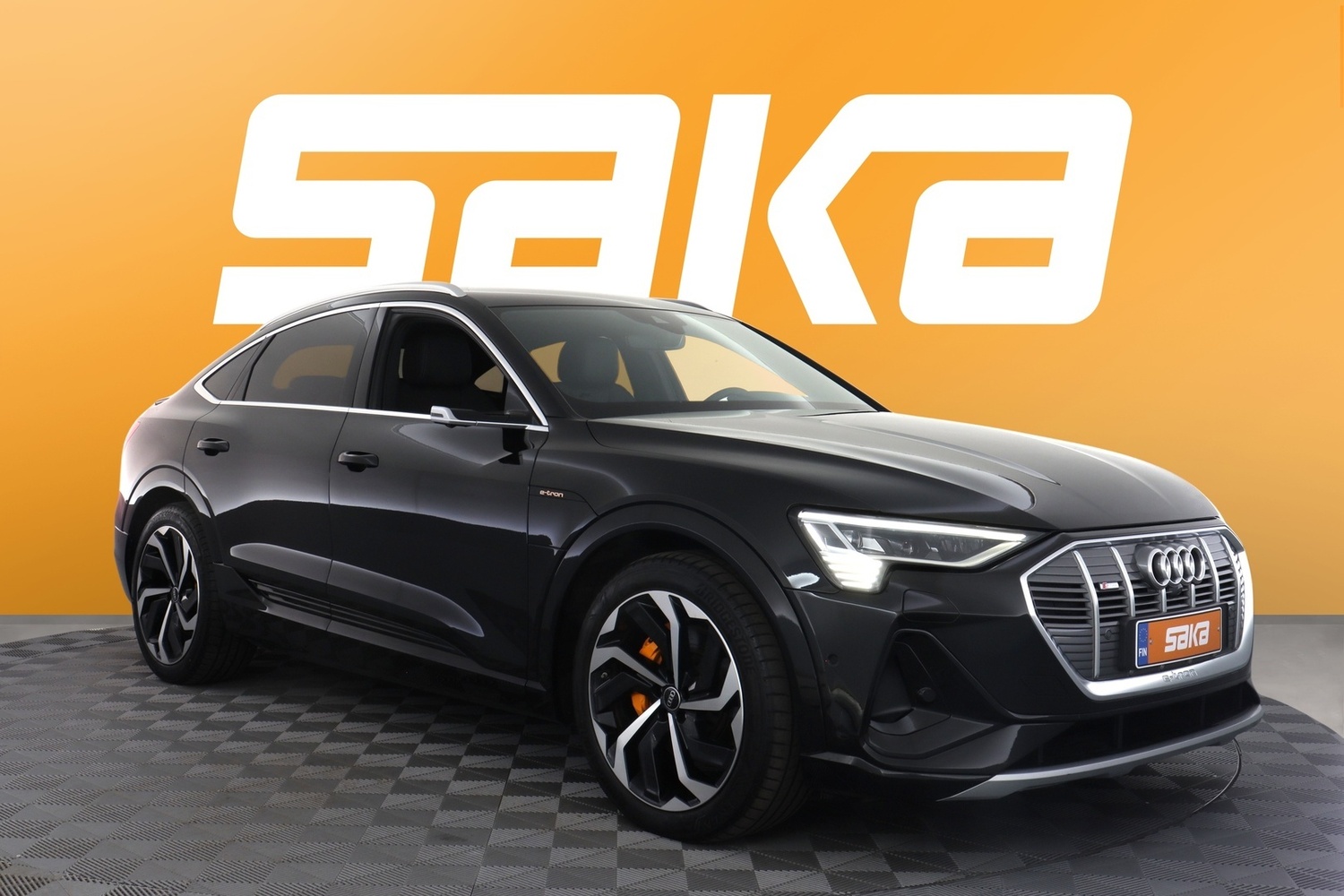 Audi e-tron vaihtoauto
