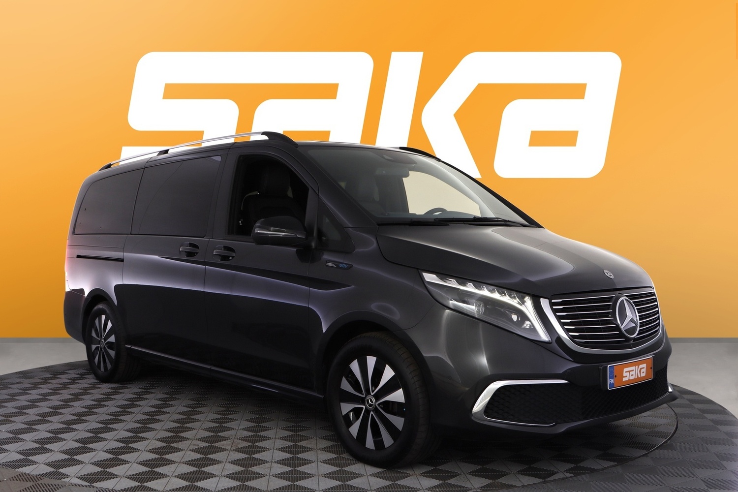 Mercedes-Benz EQV vaihtoauto