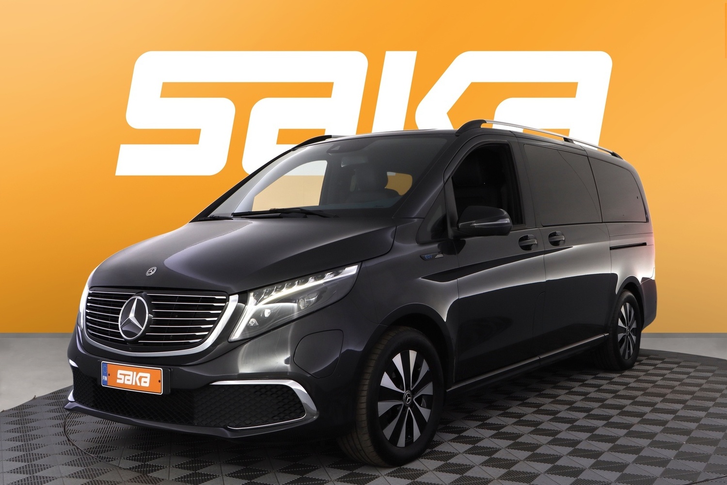 Mercedes-Benz EQV vaihtoauto