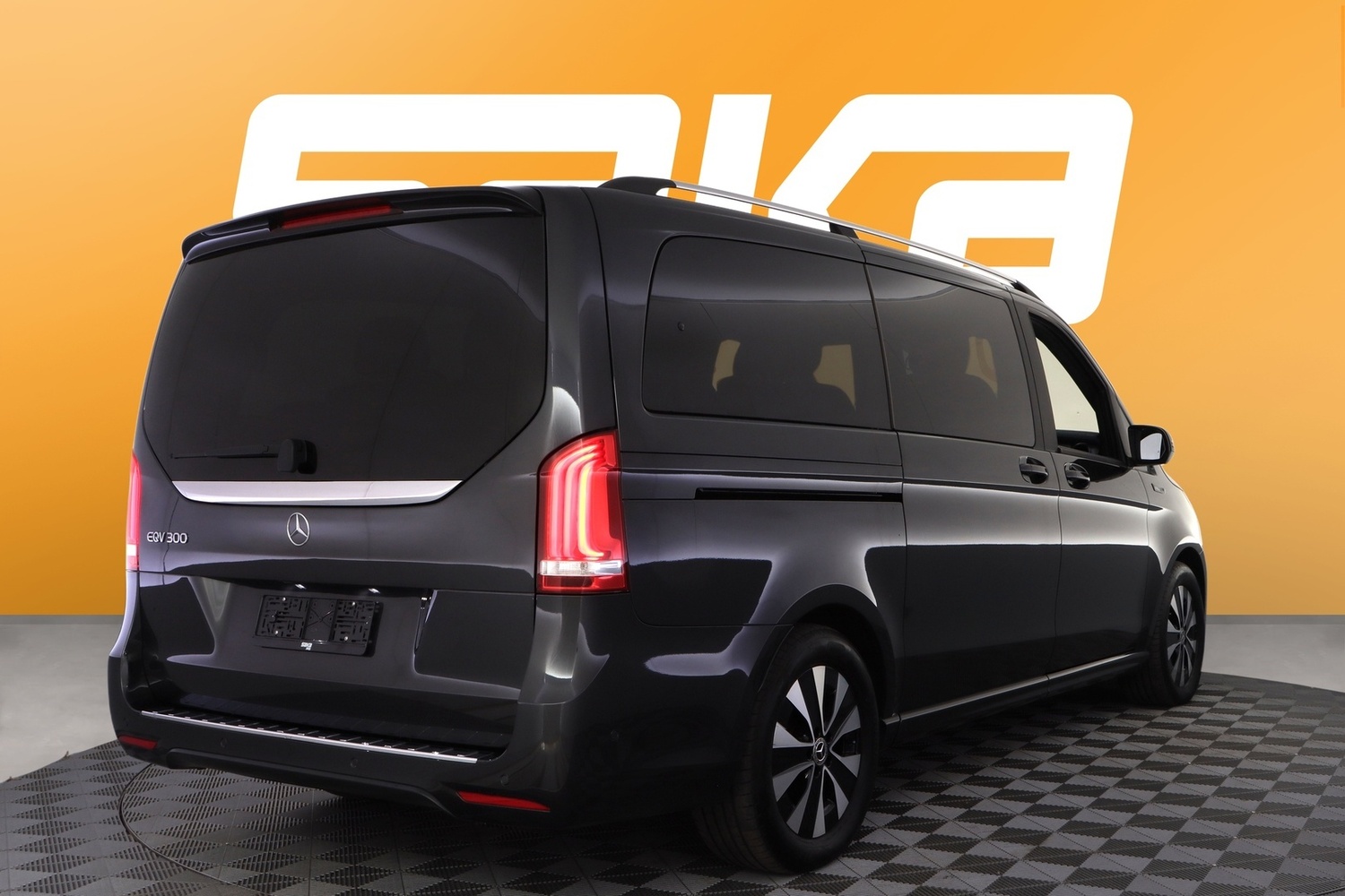 Mercedes-Benz EQV vaihtoauto