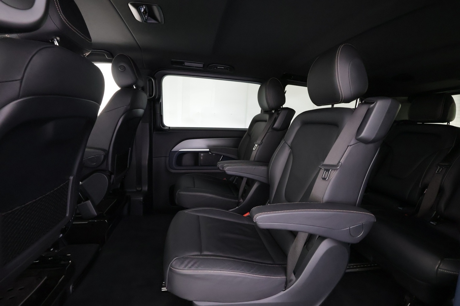 Mercedes-Benz EQV vaihtoauto