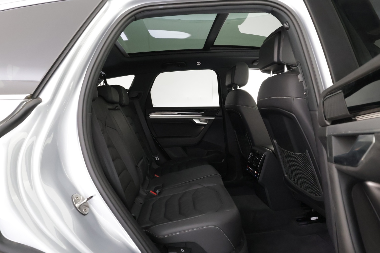 Volkswagen Touareg vaihtoauto