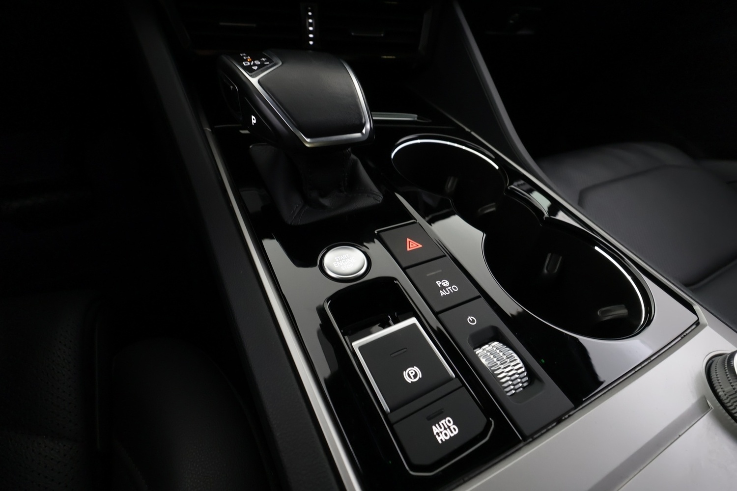 Volkswagen Touareg vaihtoauto