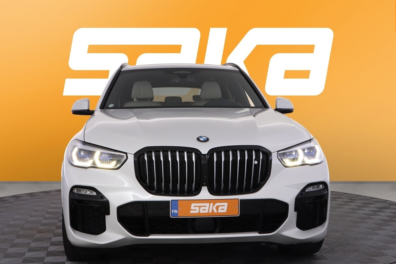 BMW X5 vaihtoauto
