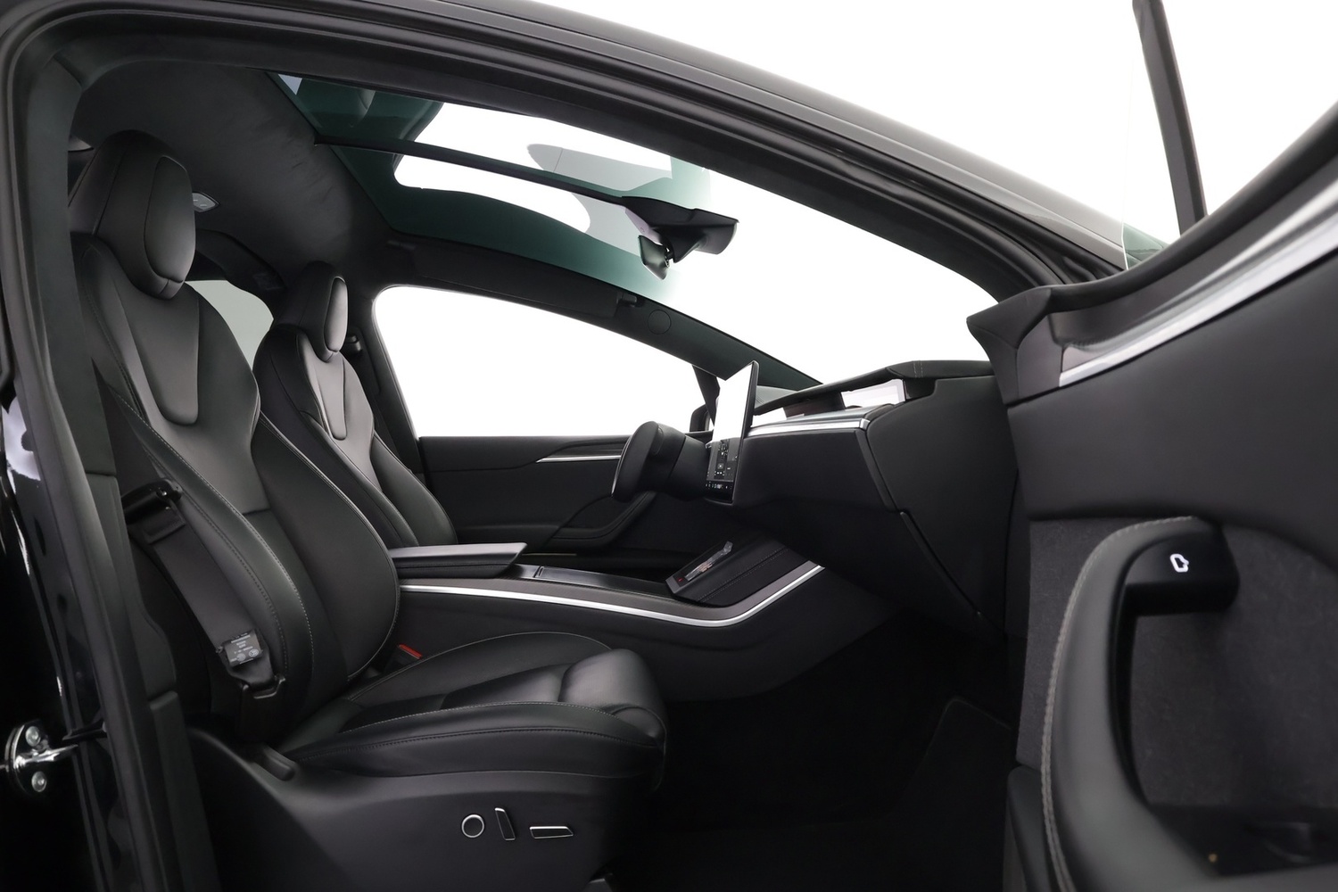 Tesla Model X vaihtoauto