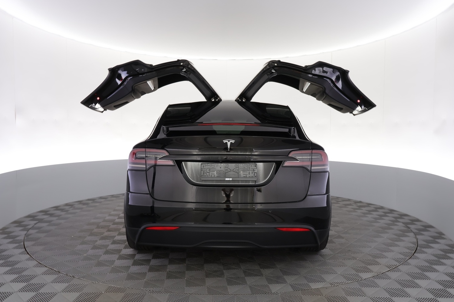 Tesla Model X vaihtoauto