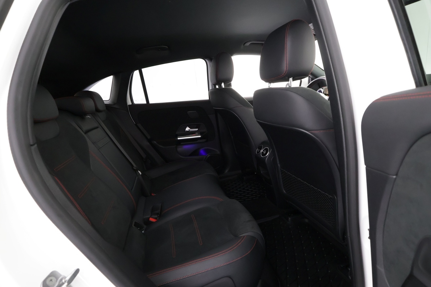 Mercedes-Benz EQA vaihtoauto