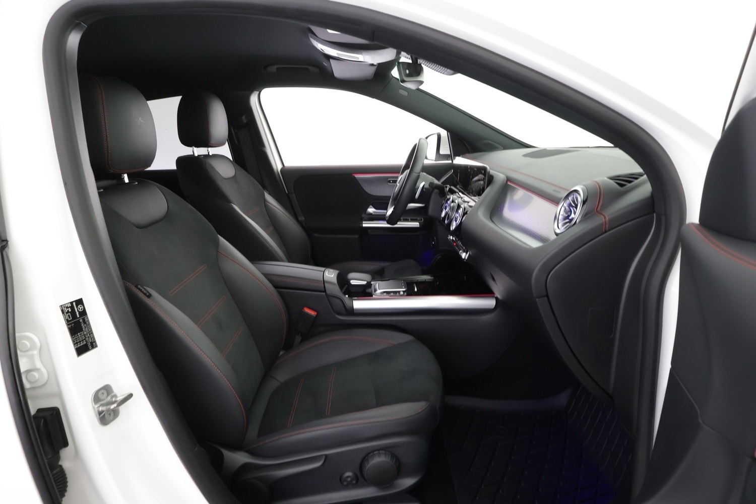 Mercedes-Benz EQA vaihtoauto