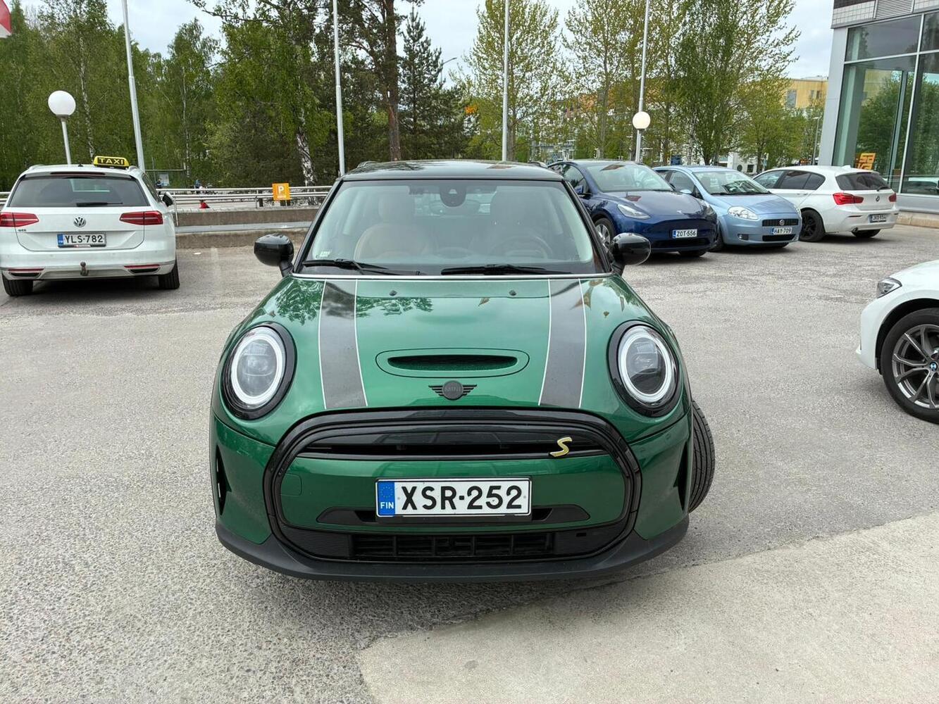 Mini Cooper vaihtoauto