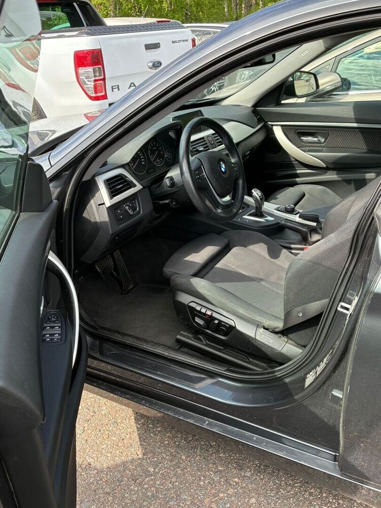 BMW 320 vaihtoauto