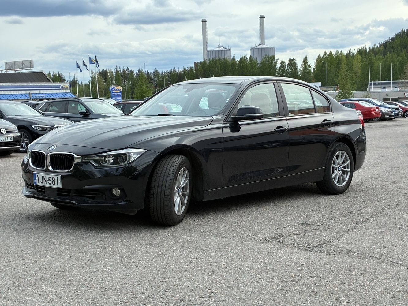 BMW 320 vaihtoauto