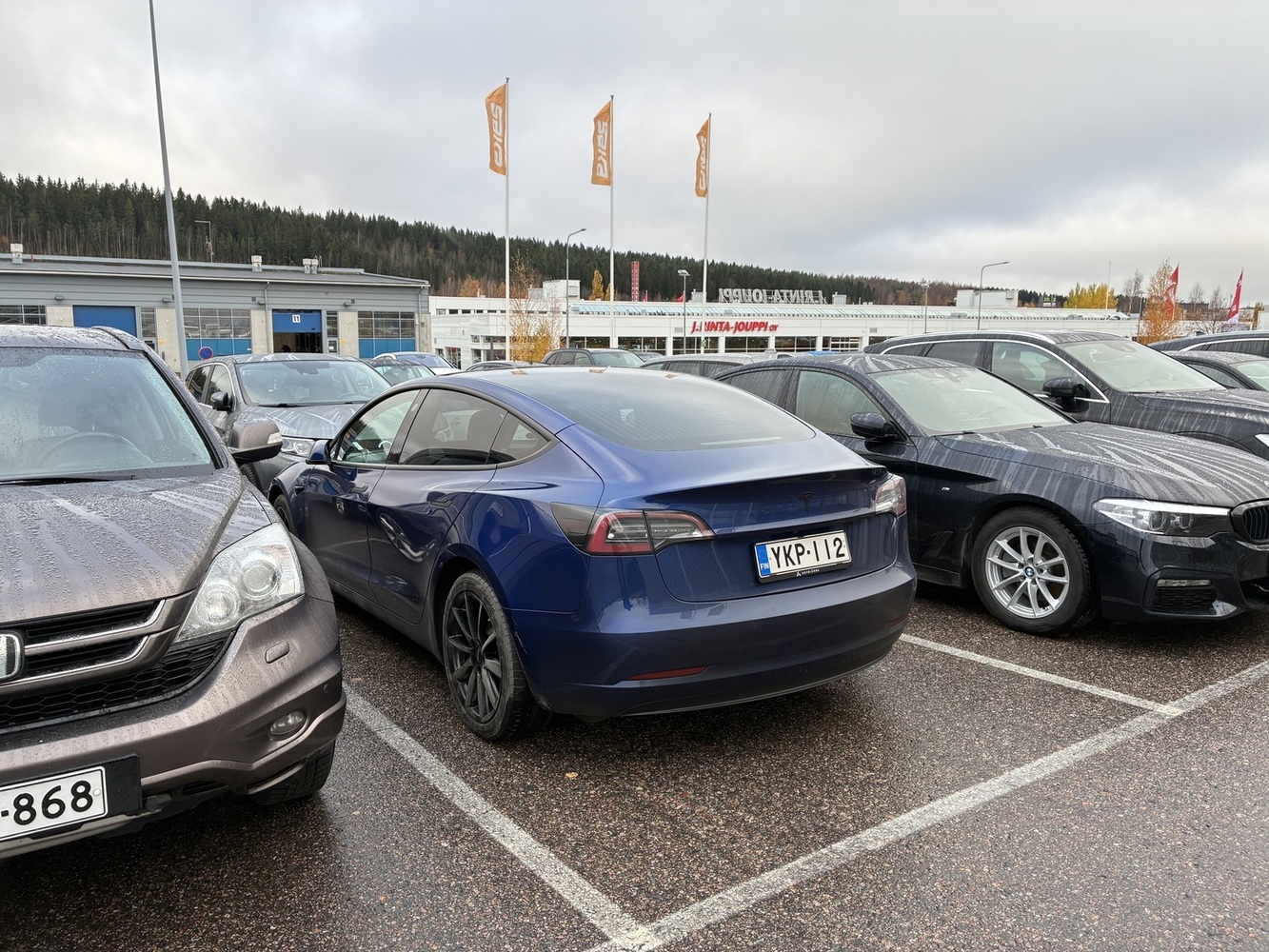Tesla Model 3 vaihtoauto