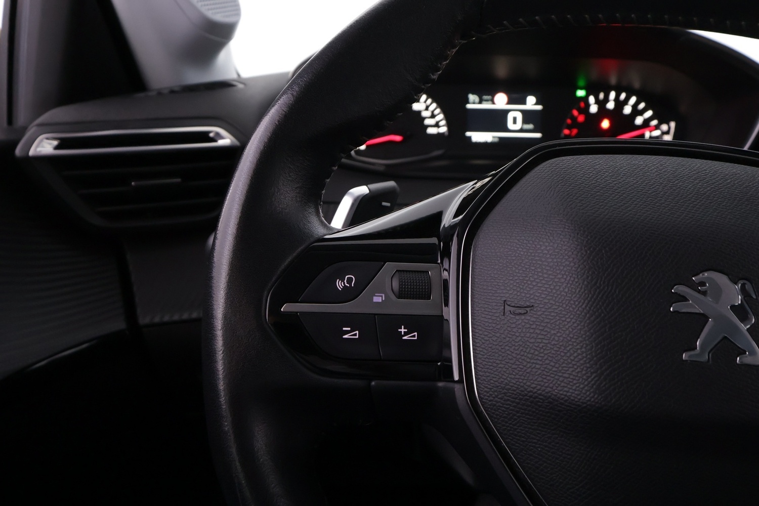 Peugeot 208 vaihtoauto