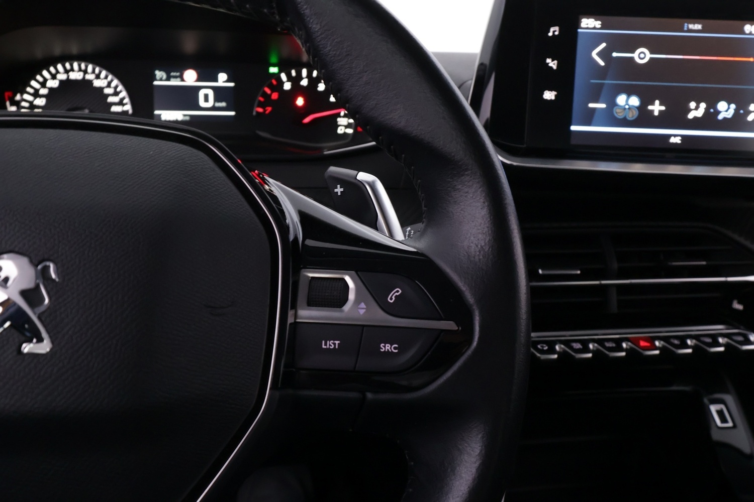 Peugeot 208 vaihtoauto
