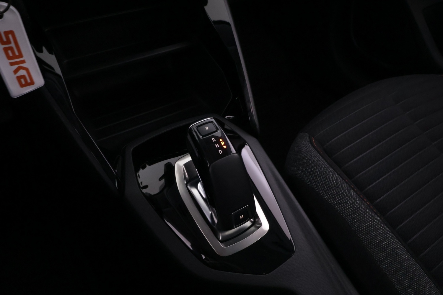 Peugeot 208 vaihtoauto