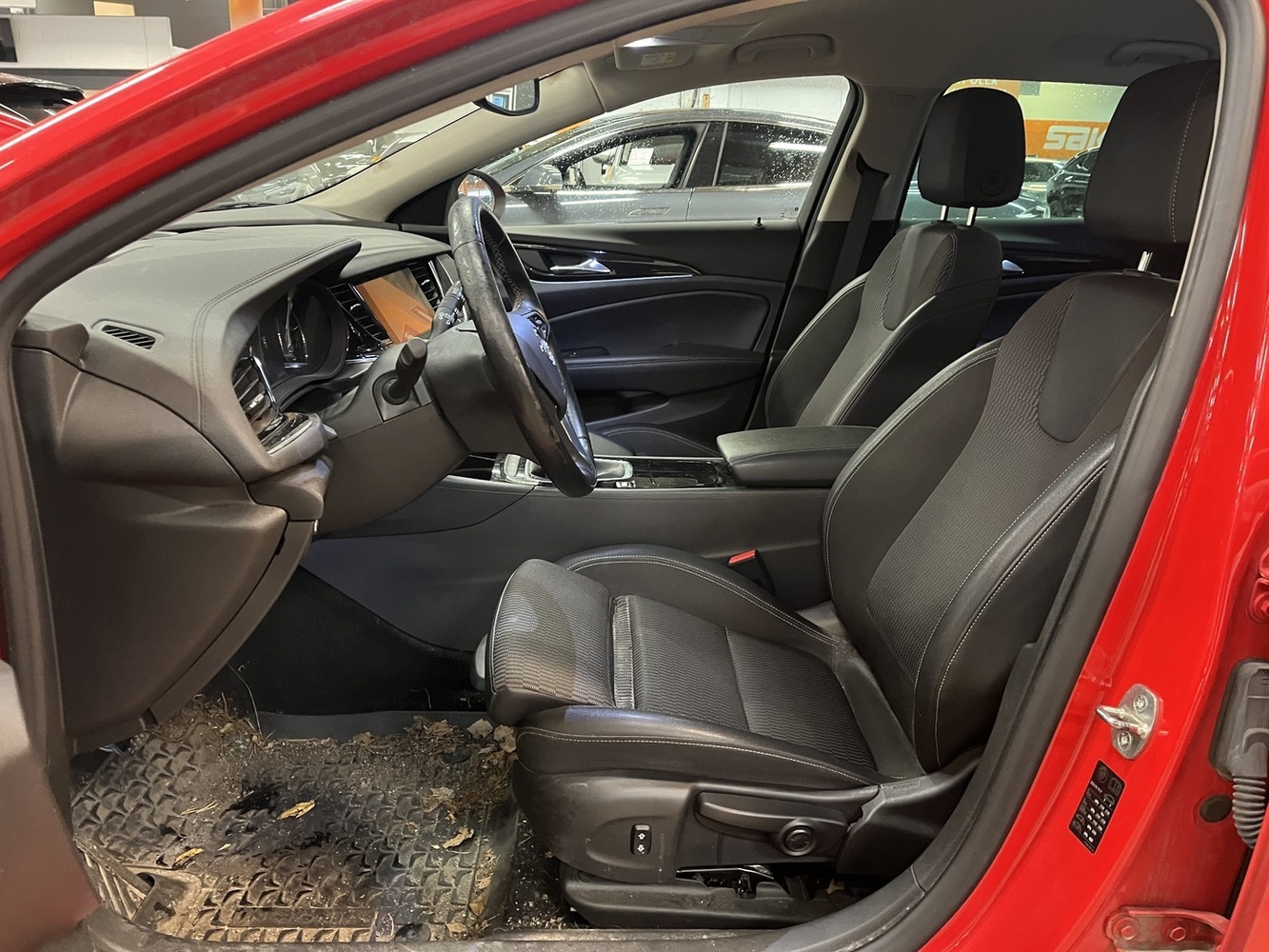 Opel Insignia vaihtoauto