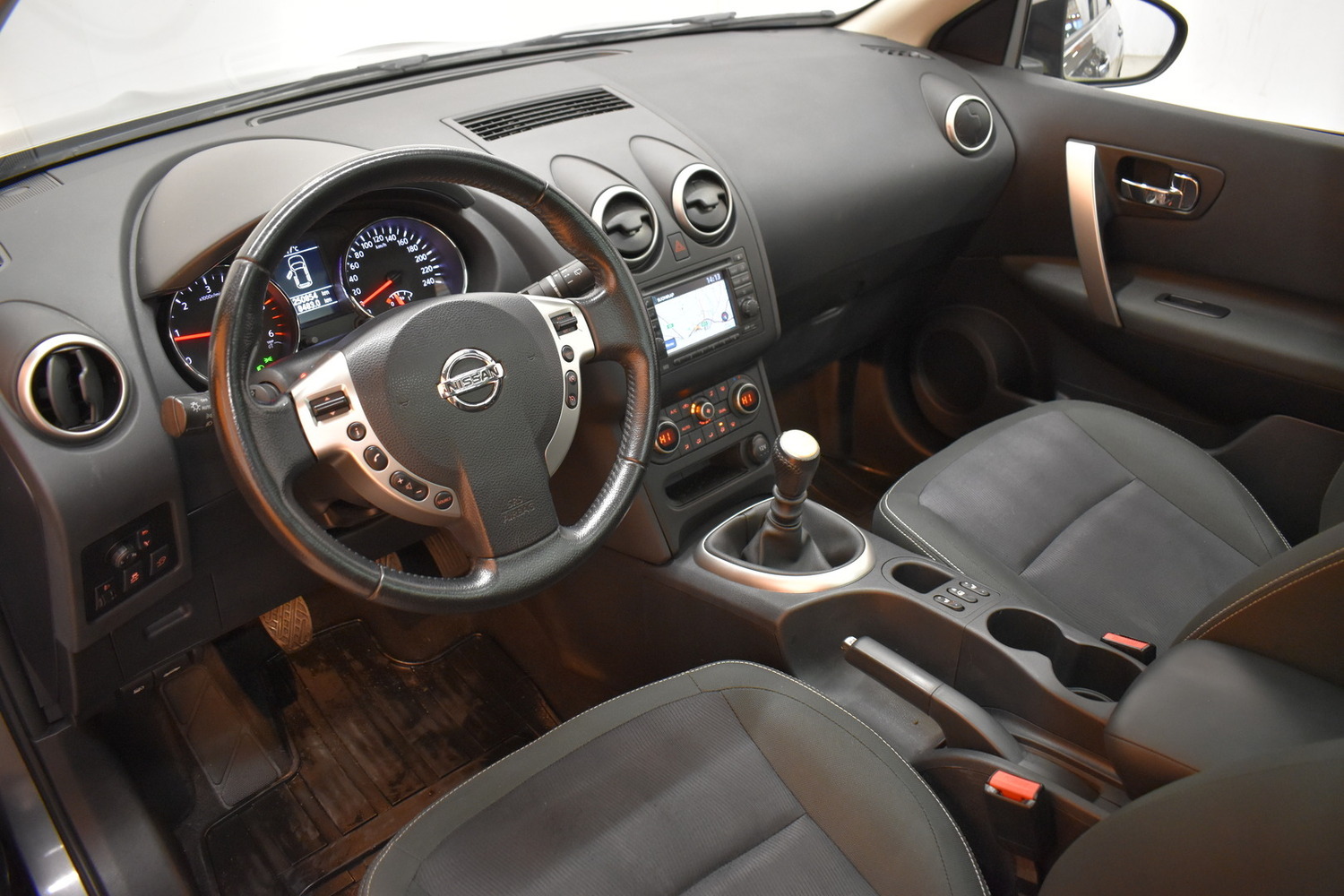 Nissan Qashqai+2 vaihtoauto
