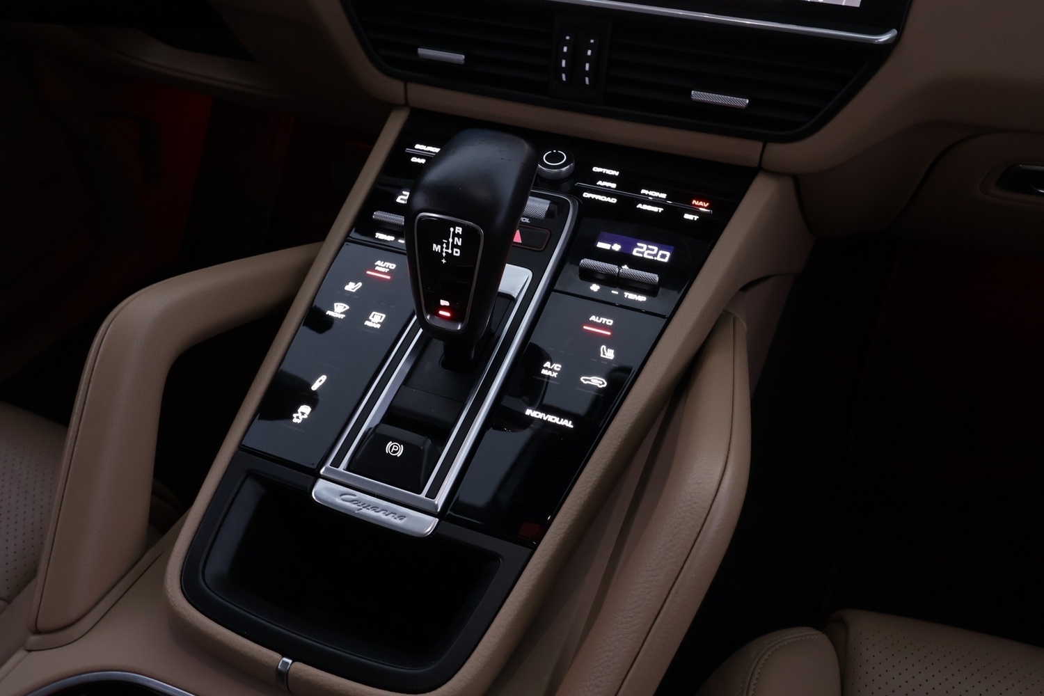 Porsche Cayenne vaihtoauto