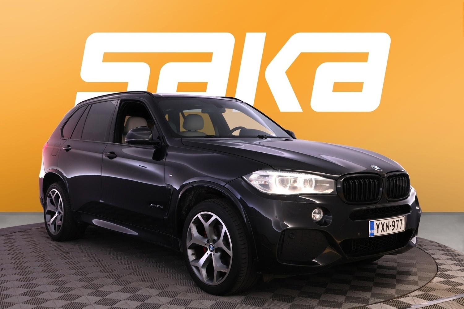 BMW X5 vaihtoauto