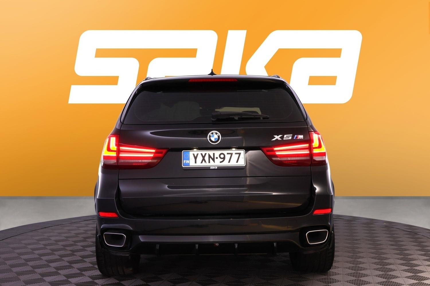 BMW X5 vaihtoauto