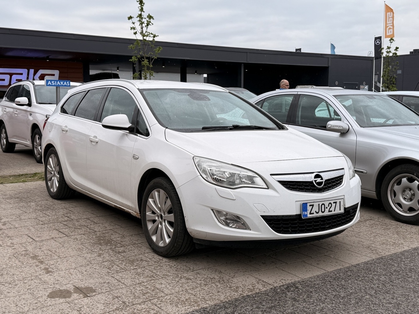 Opel Astra vaihtoauto