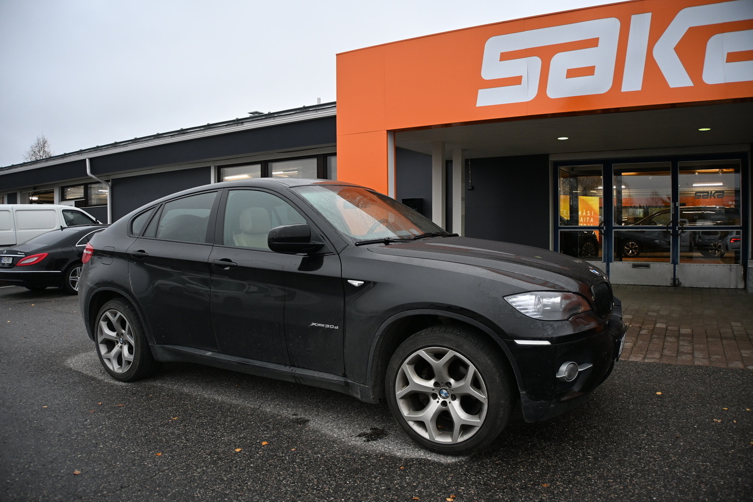 BMW X6 vaihtoauto
