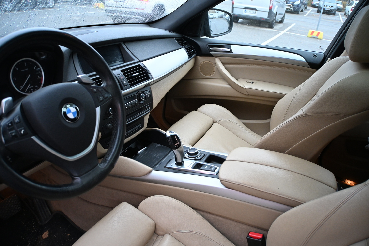 BMW X6 vaihtoauto