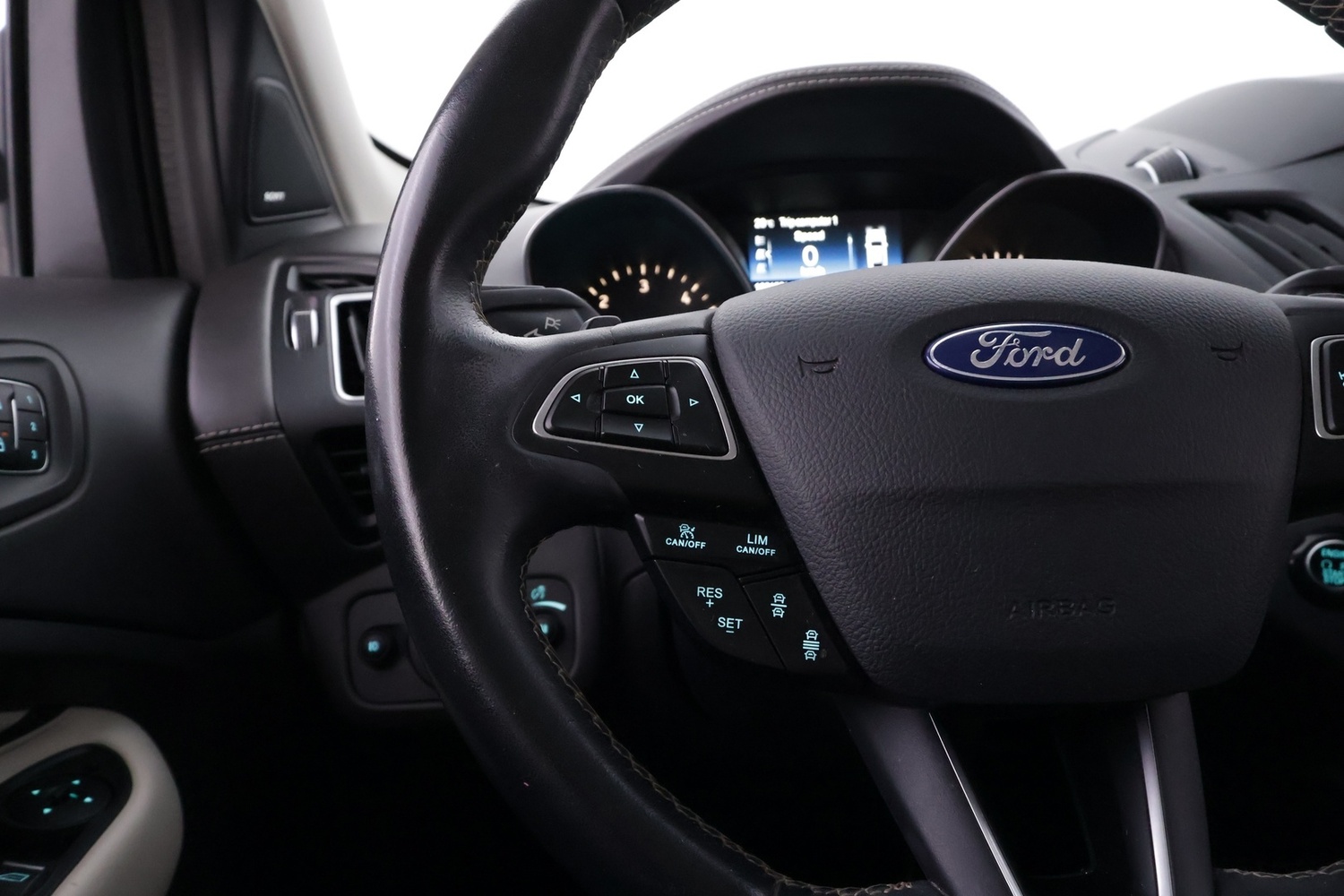 Ford Kuga vaihtoauto