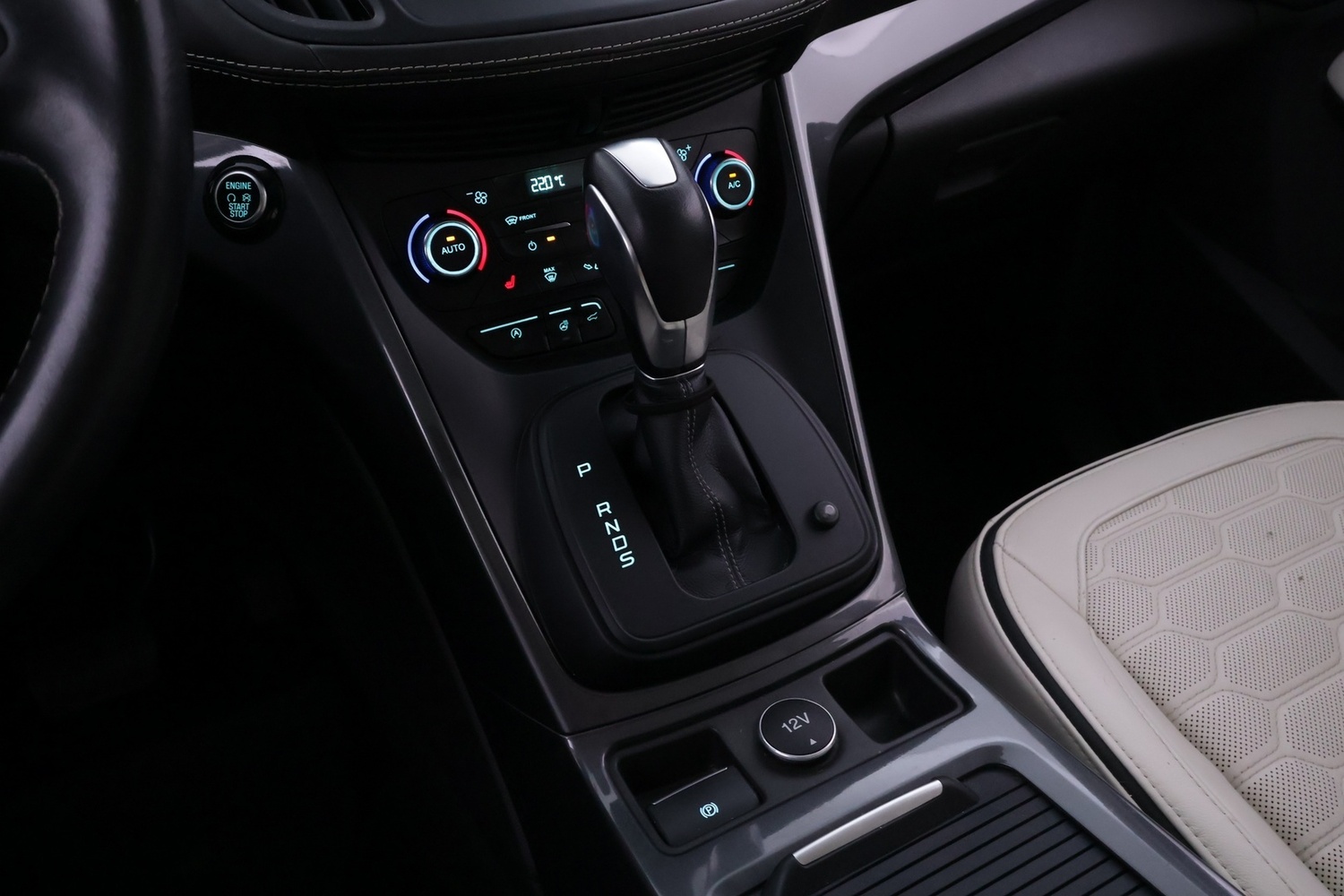 Ford Kuga vaihtoauto