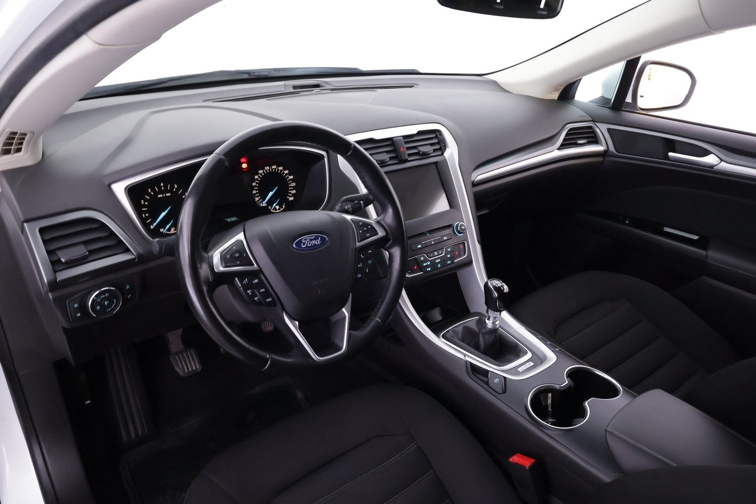 Ford Mondeo vaihtoauto