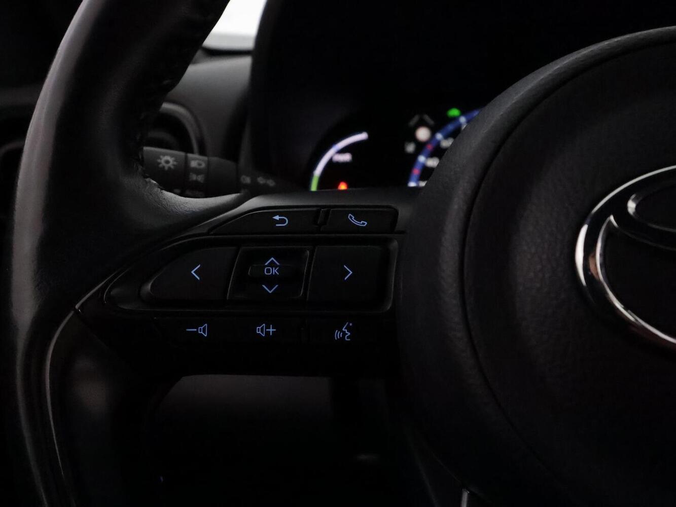 Toyota Yaris Cross vaihtoauto