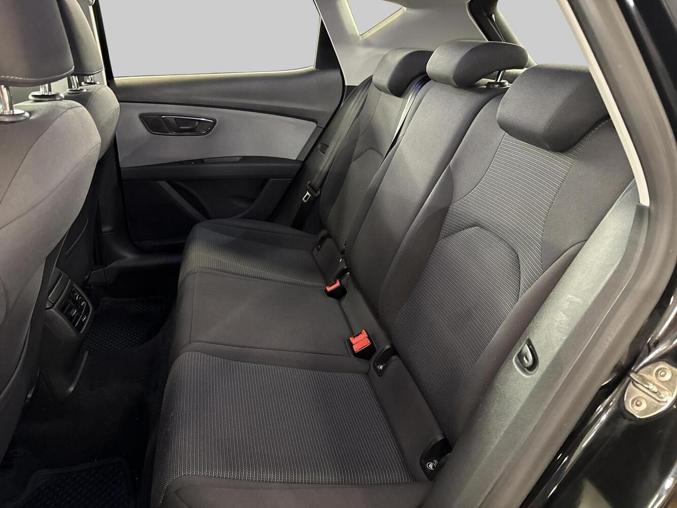 SEAT Leon vaihtoauto