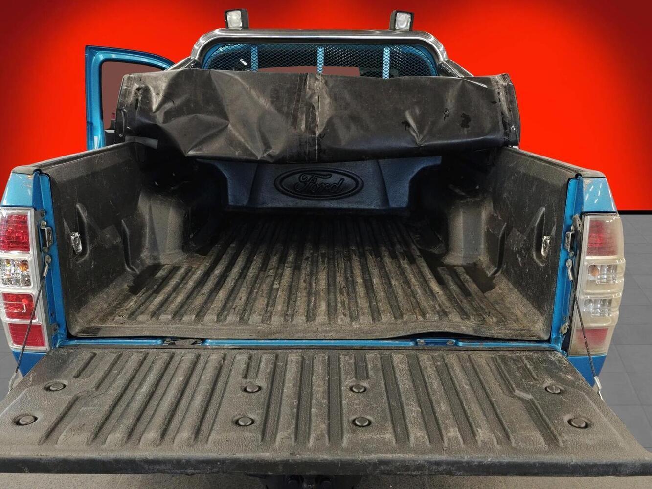Ford Ranger vaihtoauto