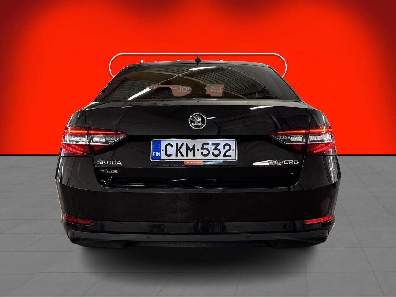 Skoda Superb vaihtoauto