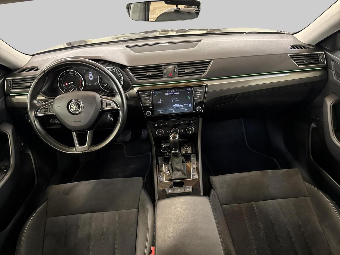 Skoda Superb vaihtoauto