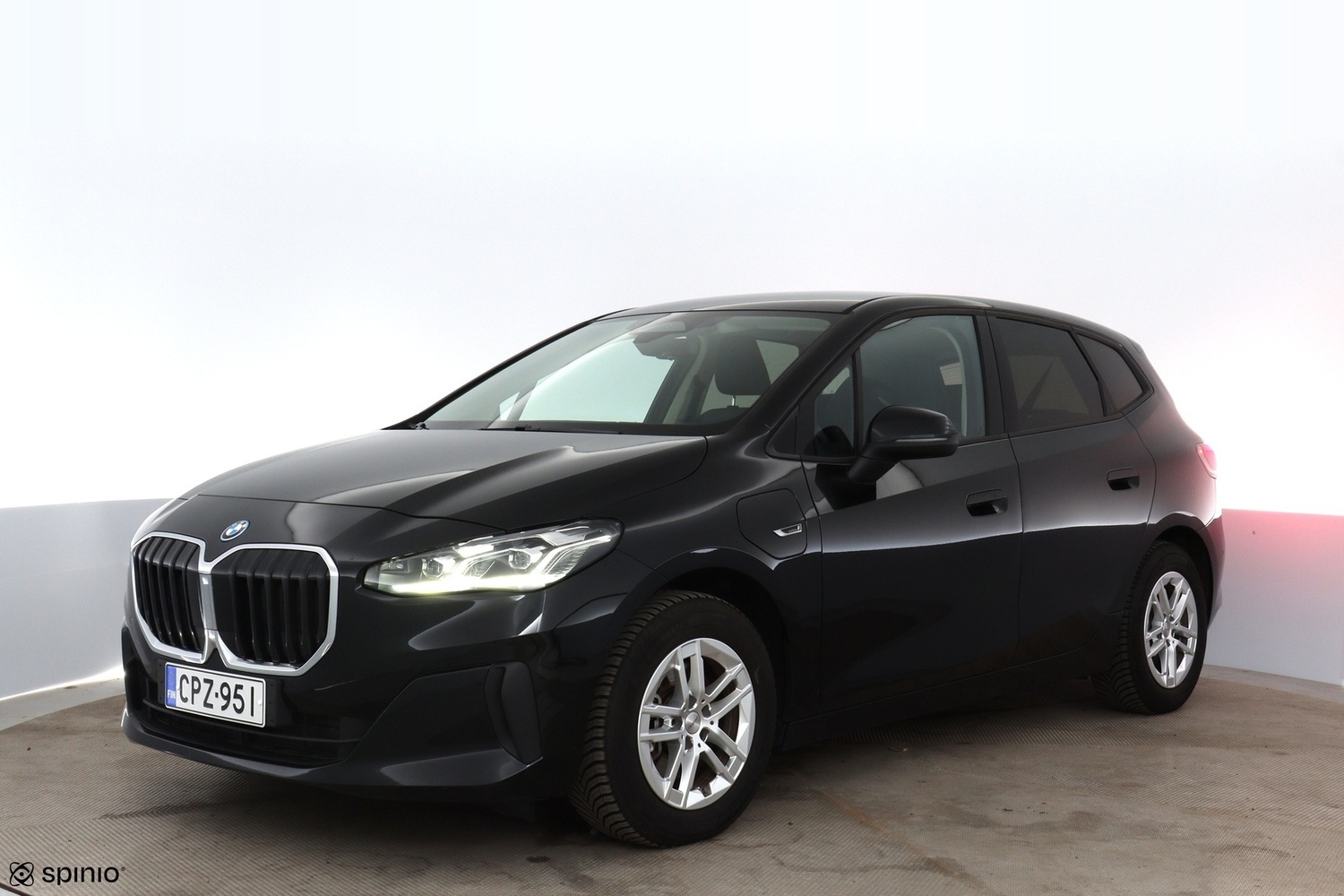 BMW 225 vaihtoauto