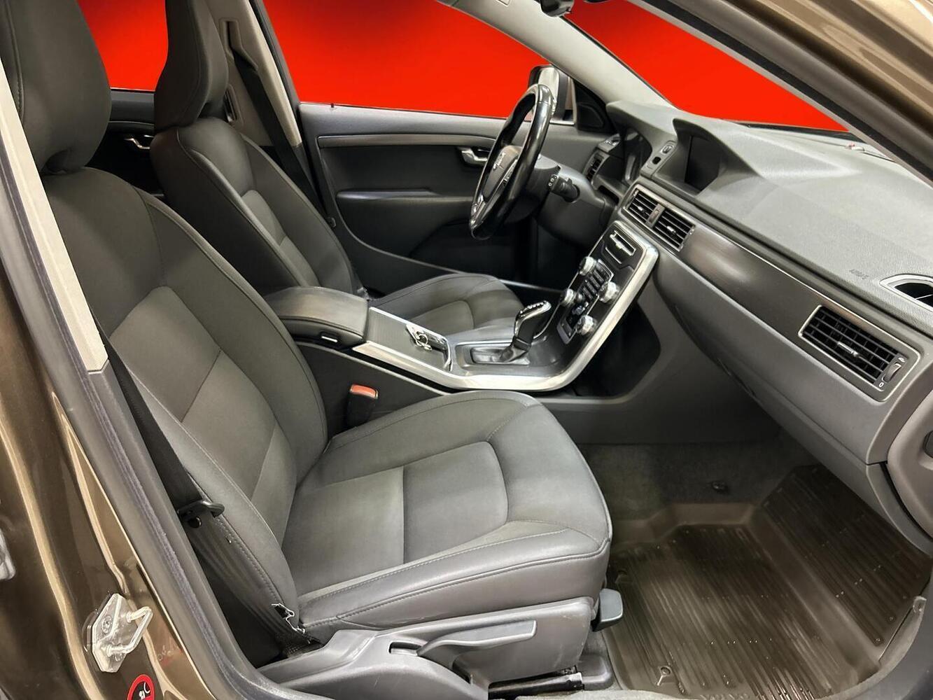 Volvo XC70 vaihtoauto