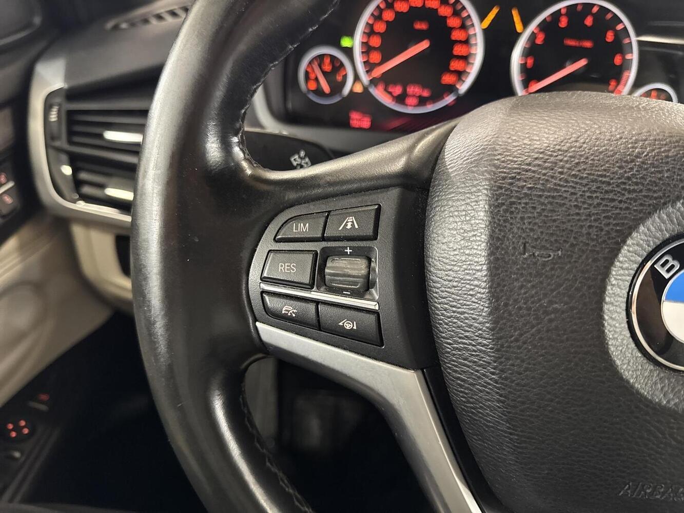 BMW X5 vaihtoauto
