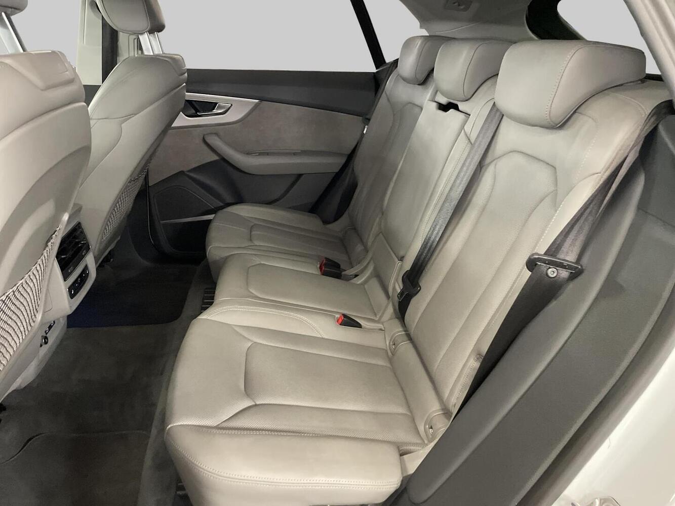 Audi Q8 vaihtoauto