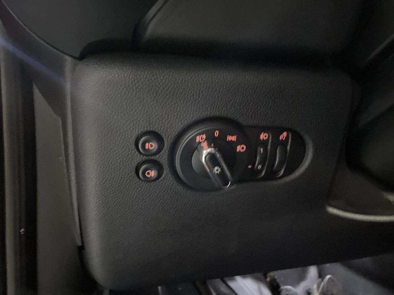 Mini One vaihtoauto