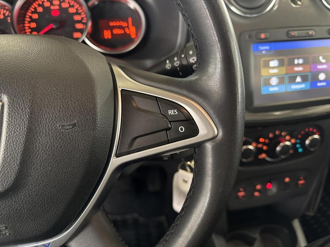 Dacia Sandero vaihtoauto
